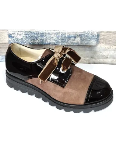 Charol nobuk testamoro