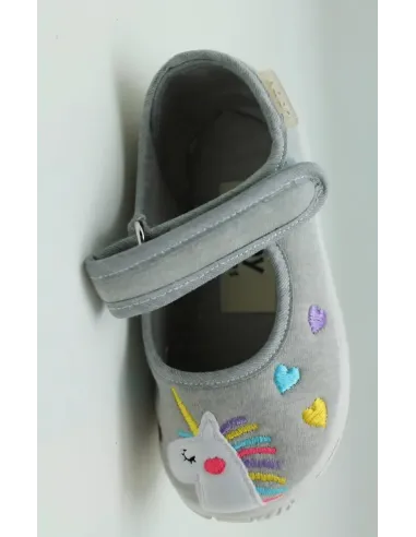 Zapatilla unicornio