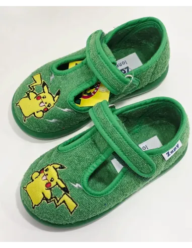 Zapatilla pikachu