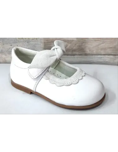 Charol blanco con ante